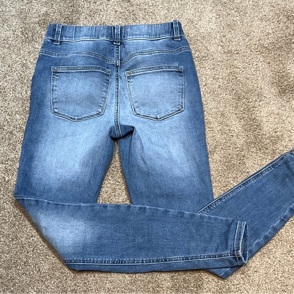 Maurices Super High Rise Jeans - Picture 2 of 3